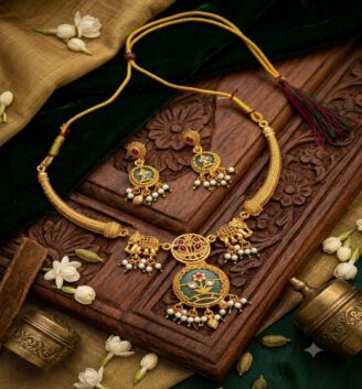 Heritage necklace