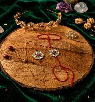 Rakhi combo with hair band