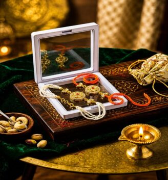 Rakhi pair