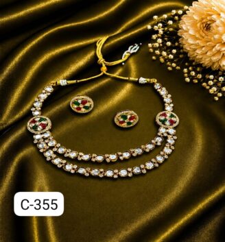 Moissanite neckleas