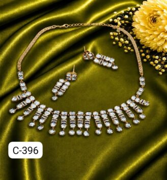 Moissanite neckleas