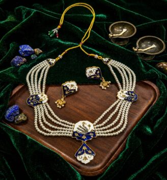 Panclada necklace